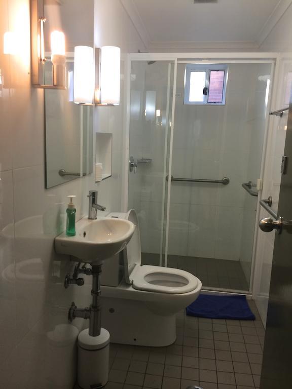 Guesthouse 83 Кроналла Екстер'єр фото